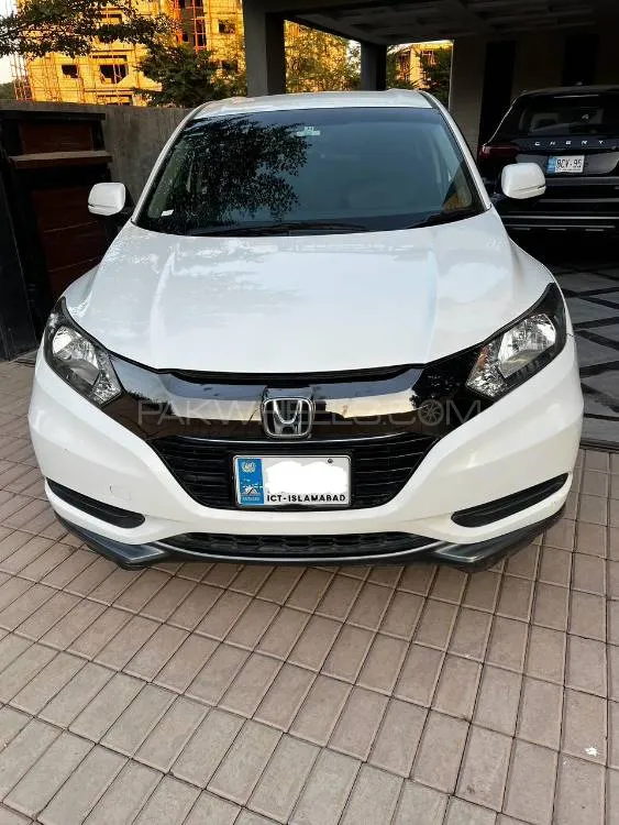 Honda Vezel 2017 for Sale in Rawalpindi Image-1