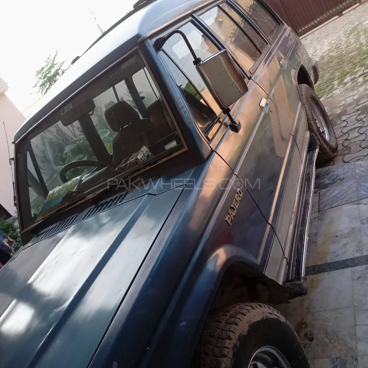 Mitsubishi Pajero 1990 for Sale in Islamabad Image-1