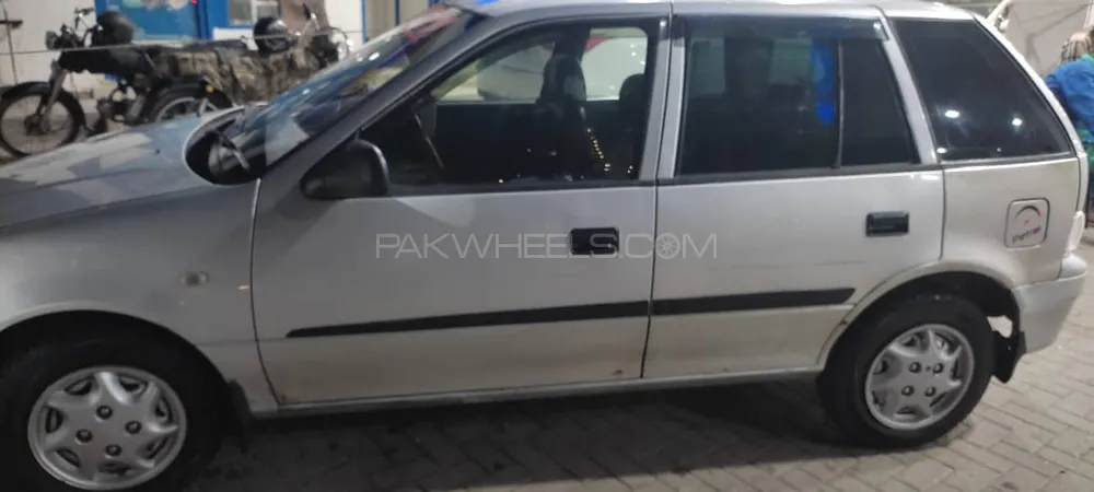 Suzuki Cultus 2011 for Sale in Karachi Image-1