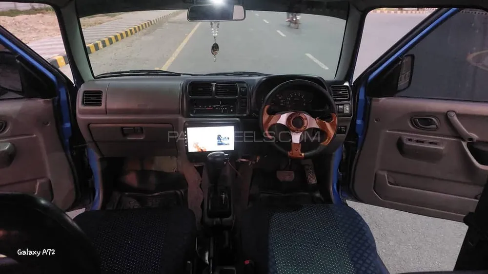 Suzuki Jimny 2000 for Sale in Faisalabad Suzuki Jimny 2000 for Sale in Faisalabad Image-9