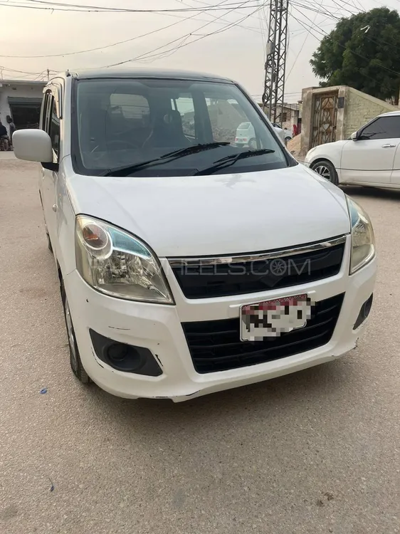 Suzuki Wagon R 2016 for Sale in Hyderabad Suzuki Wagon R 2016 for Sale in Hyderabad Image-3