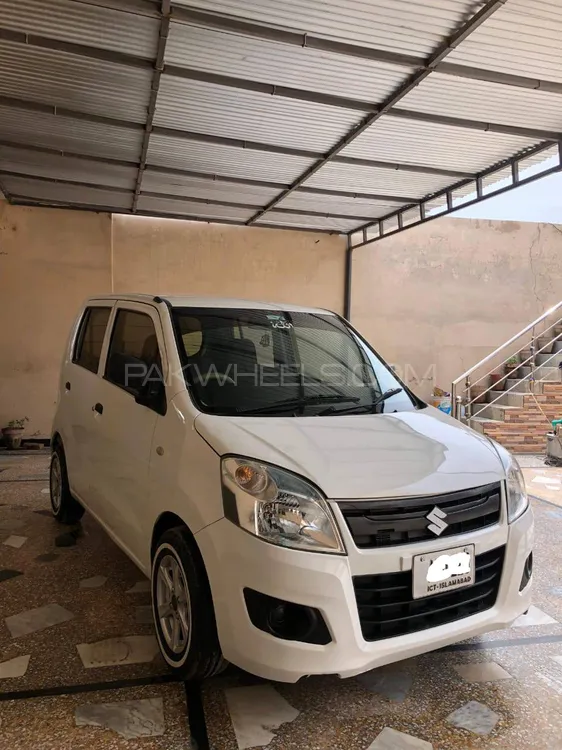 Suzuki Wagon R 2017 for Sale in Fateh Jang Image-1