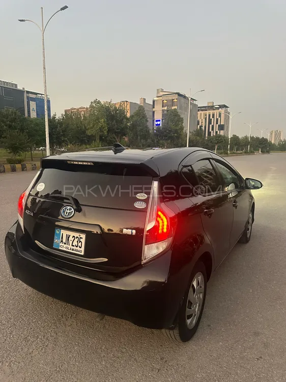 Toyota Aqua 2015 for Sale in Islamabad Image-1