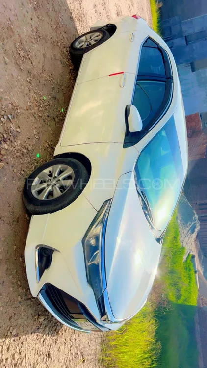 Toyota Corolla 2016 for Sale in Sialkot Image-1