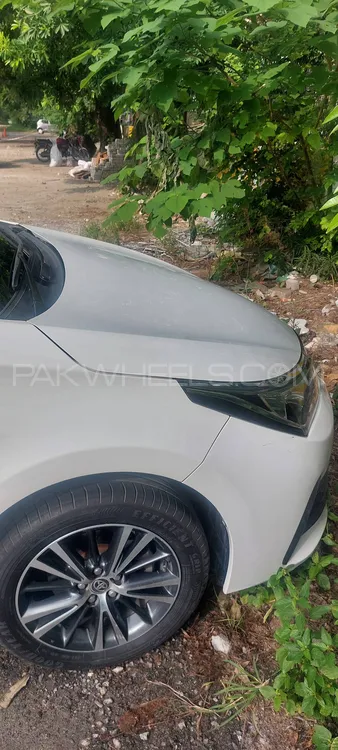 Toyota Corolla 2017 for Sale in Islamabad Image-1