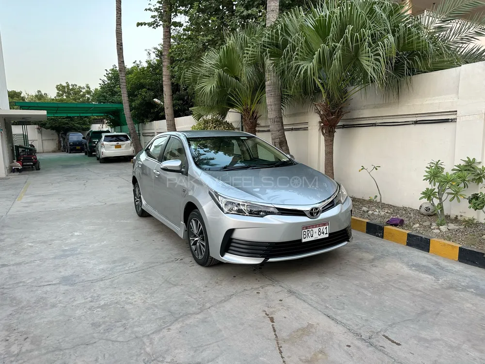 Toyota Corolla 2020 for Sale in Karachi Image-1