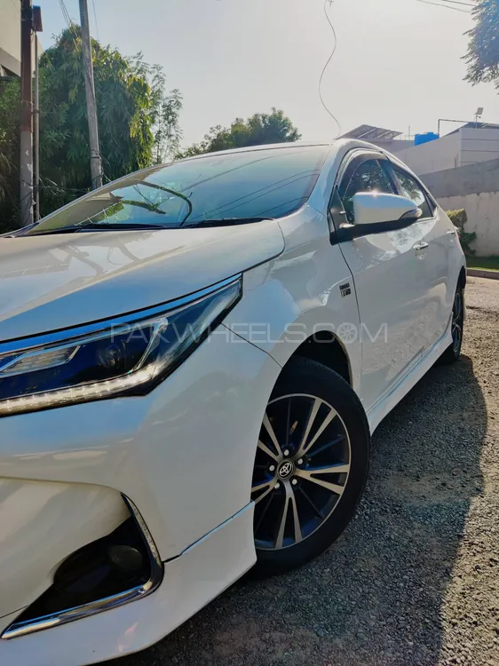 Toyota Corolla 2020 for Sale in Lahore Image-1