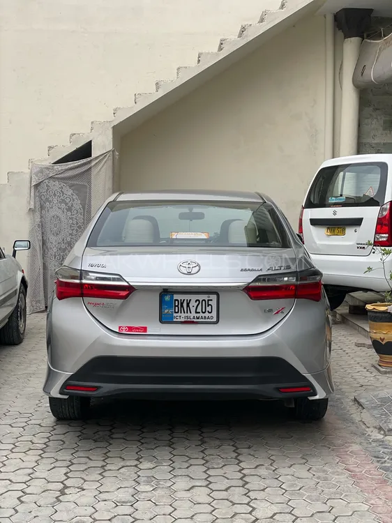 Toyota Corolla 2022 for Sale in Nowshera Image-1