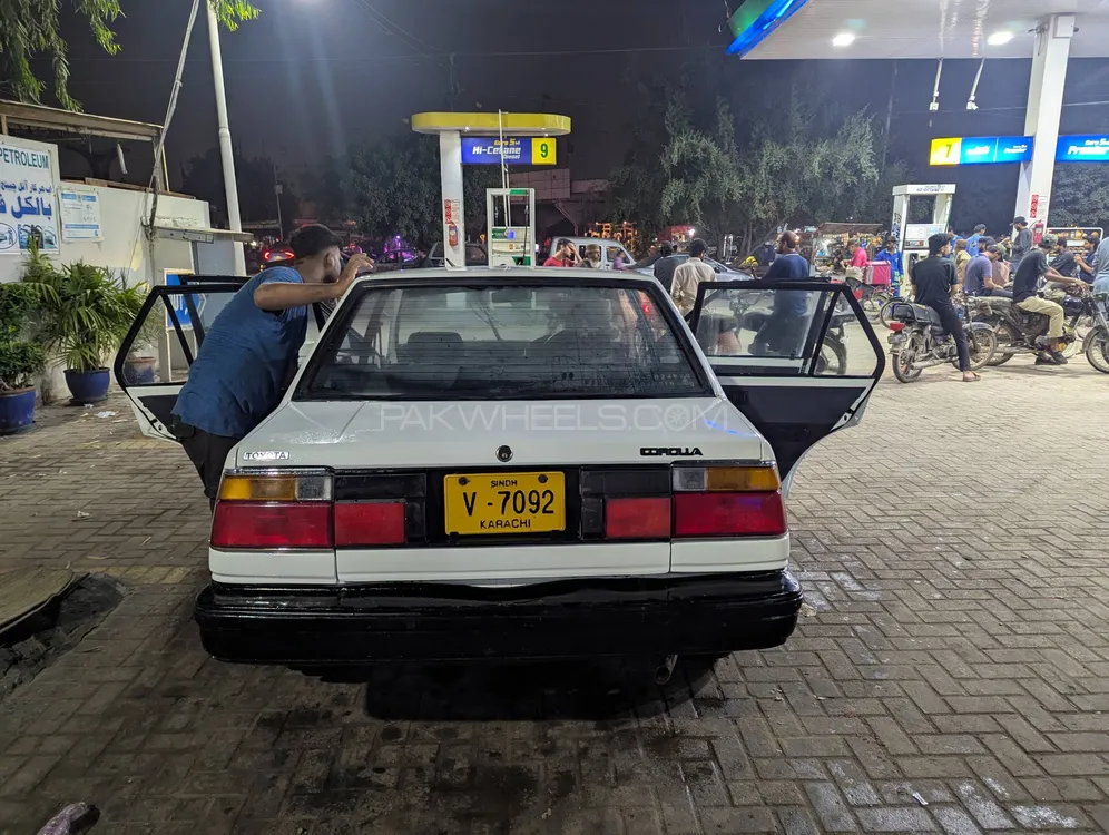 Toyota Corolla 1986 for Sale in Karachi Image-1