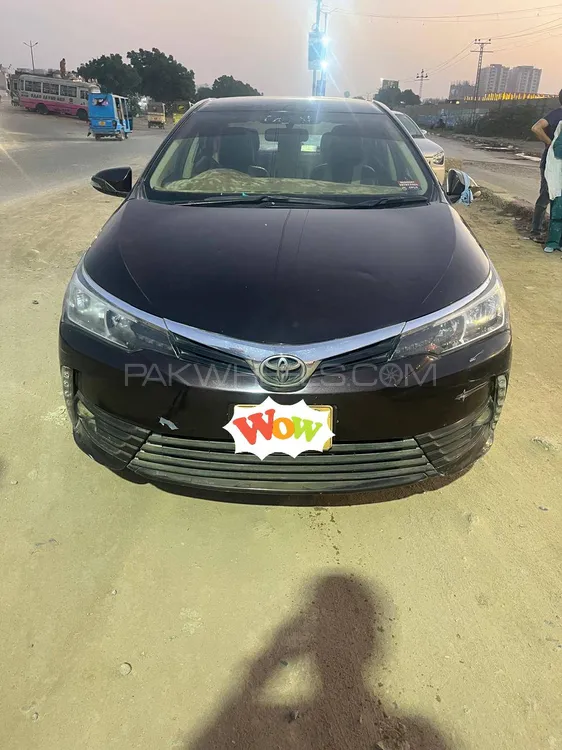 Toyota Corolla 2018 for Sale in Karachi Image-1
