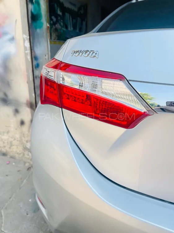 Toyota Corolla 2017 for Sale in Gujrat Image-1