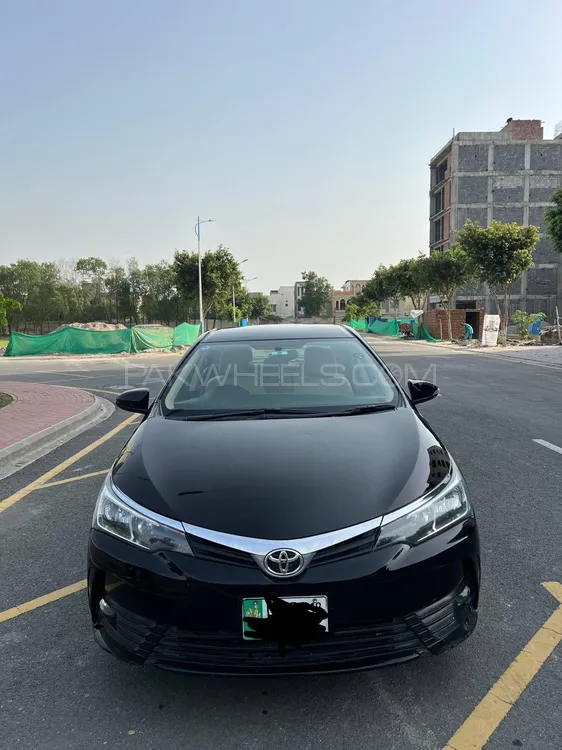 Toyota Corolla 2018 for Sale in Lahore Image-1