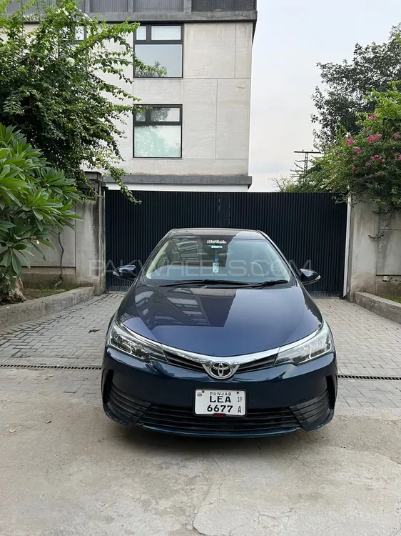 Toyota Corolla 2019 for Sale in Lahore Image-1