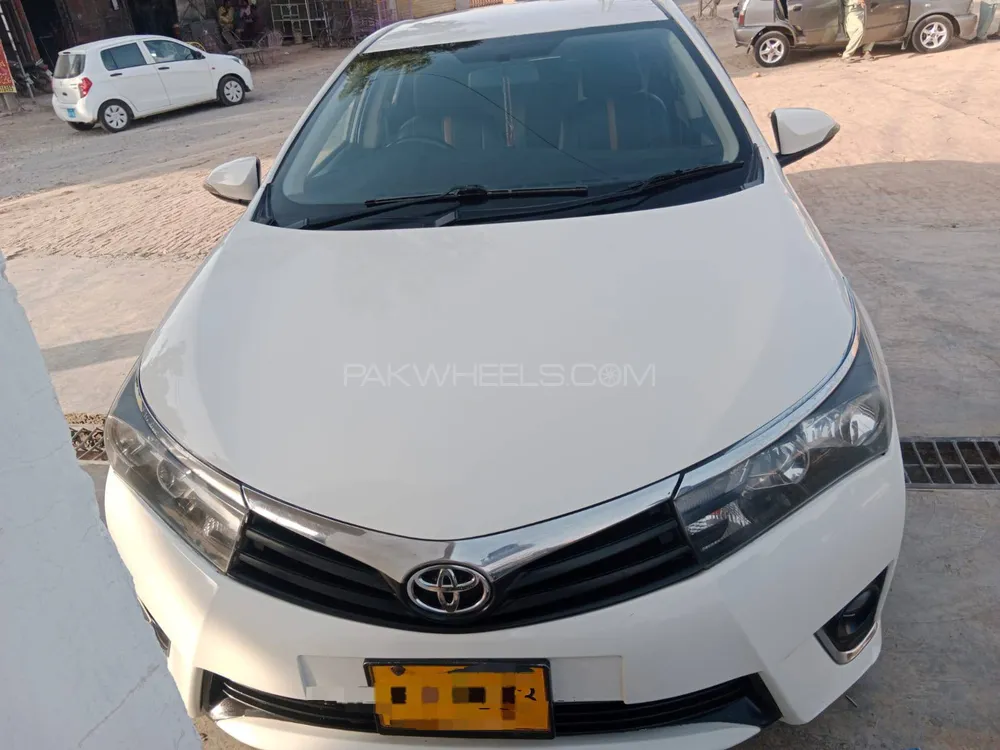Toyota Corolla 2015 for Sale in Bahawalpur Image-1