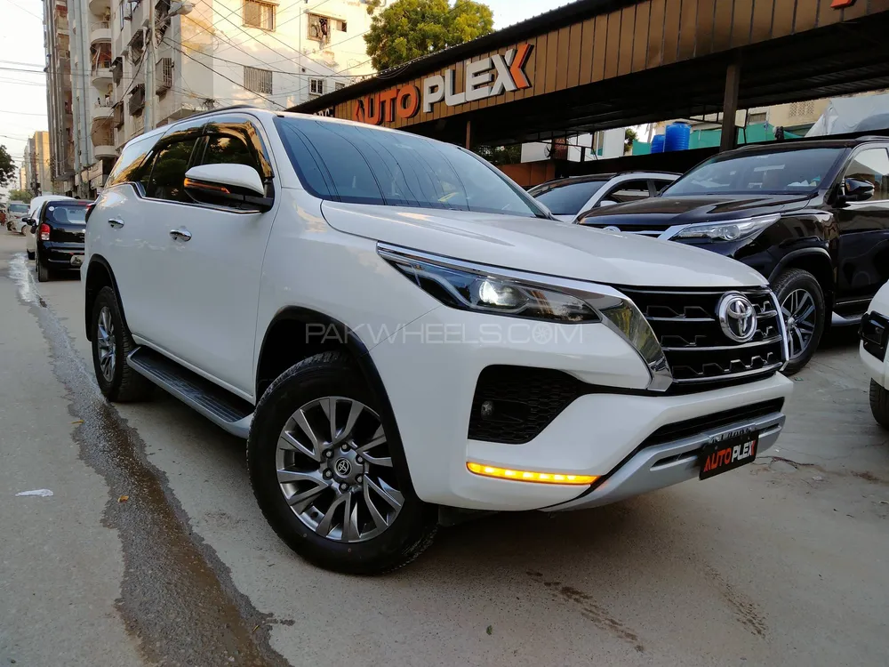 ٹویوٹا فورچیونر 2021 for Sale in کراچی Image-1