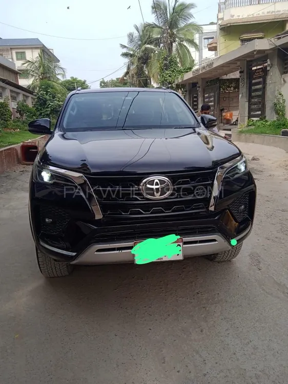 Toyota Fortuner 2022 for Sale in Karachi Image-1