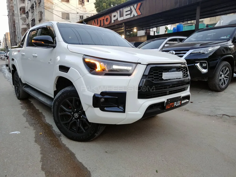 ٹویوٹا ہائیلکس 2023 for Sale in کراچی Image-1