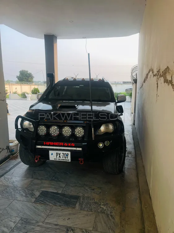Toyota Hilux 2009 for Sale in Kharian Image-1