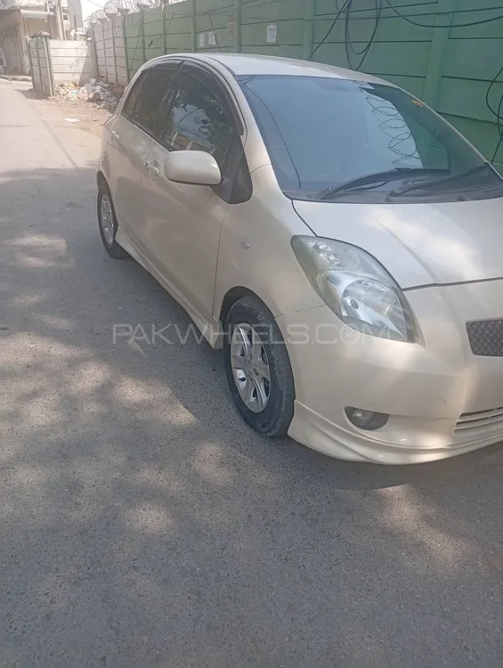 ٹویوٹا ویٹز 2006 for Sale in پشاور Image-1
