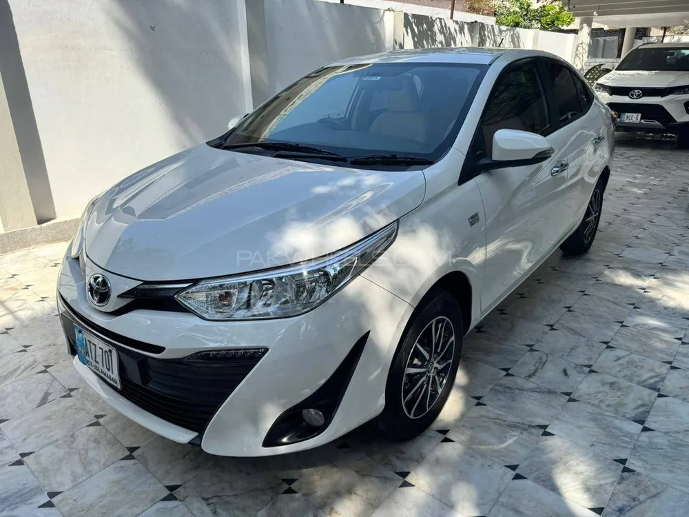 Toyota Yaris Sedan 2021 for Sale in Islamabad Image-1