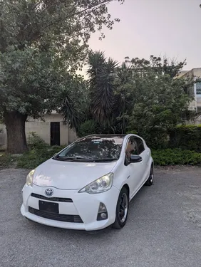 Toyota Aqua L 2013