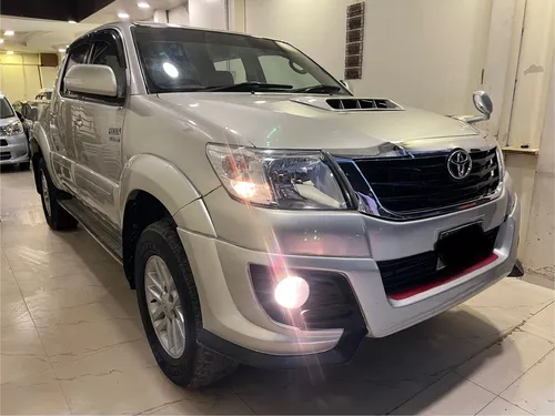 ٹویوٹا ہائیلکس ویگو چیمپ جی 2013 for Sale ٹویوٹا ہائیلکس ویگو چیمپ جی 2013 for Sale
