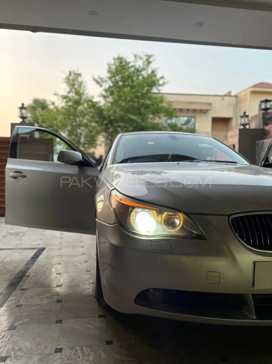 بی ایم ڈبلیو 5 سیریز 2007 for Sale in اسلام آباد بی ایم ڈبلیو 5 سیریز 2007 for Sale in اسلام آباد Image-9