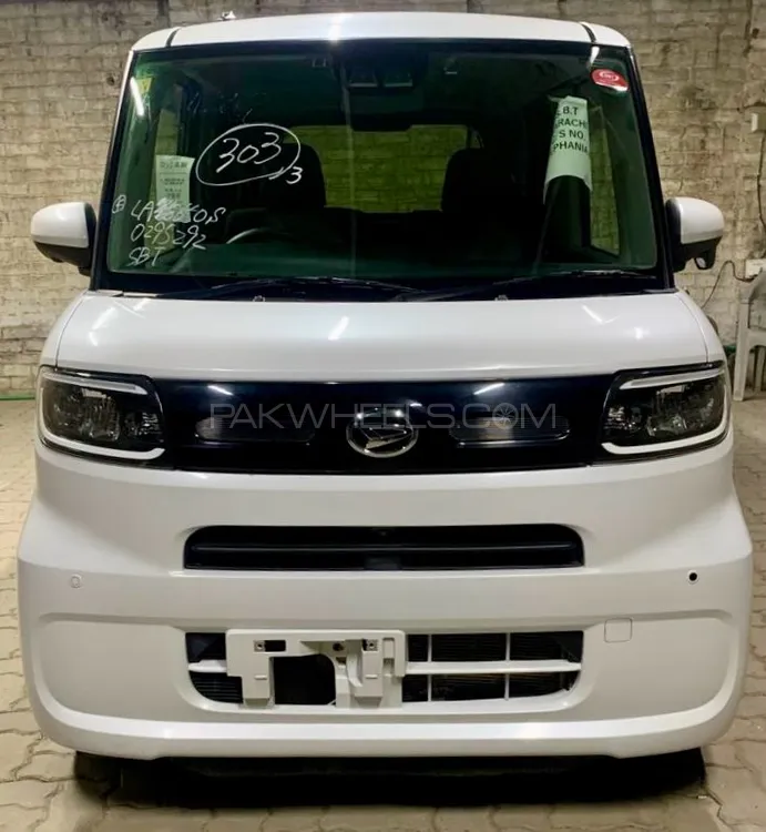 Daihatsu Tanto 2023 for Sale in Gujranwala Image-1