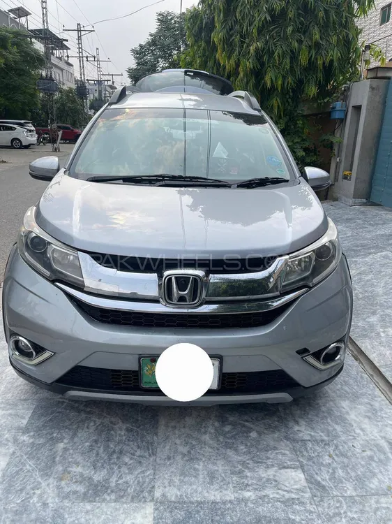 Honda BR-V 2017 for Sale in Lahore Image-1