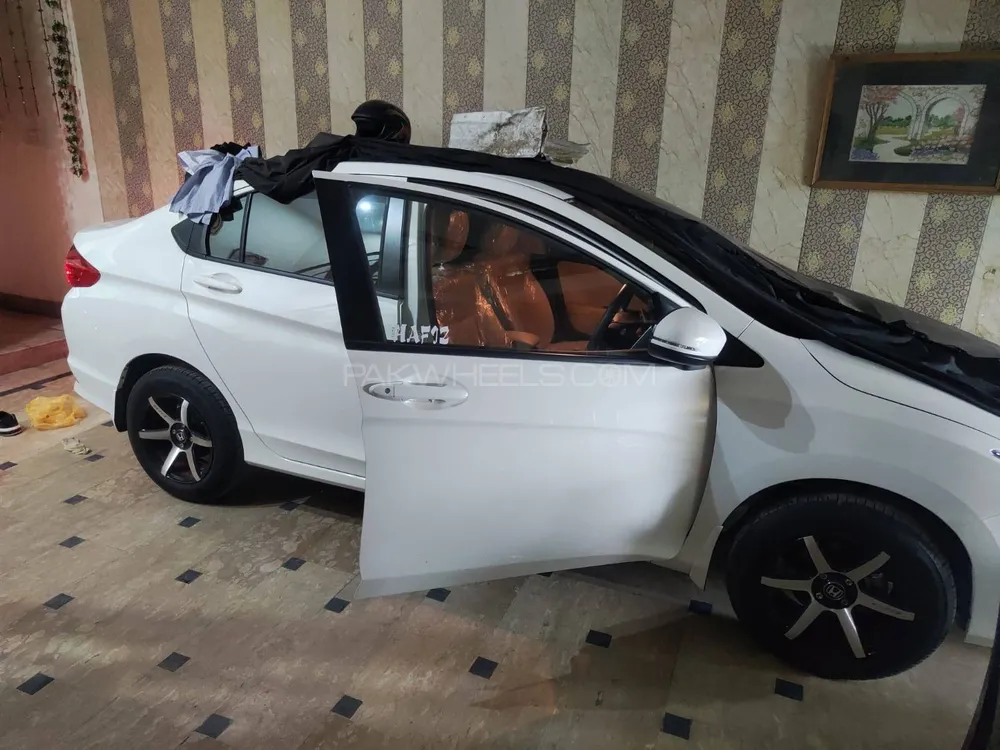 Honda City 2024 for Sale in Lahore Image-1