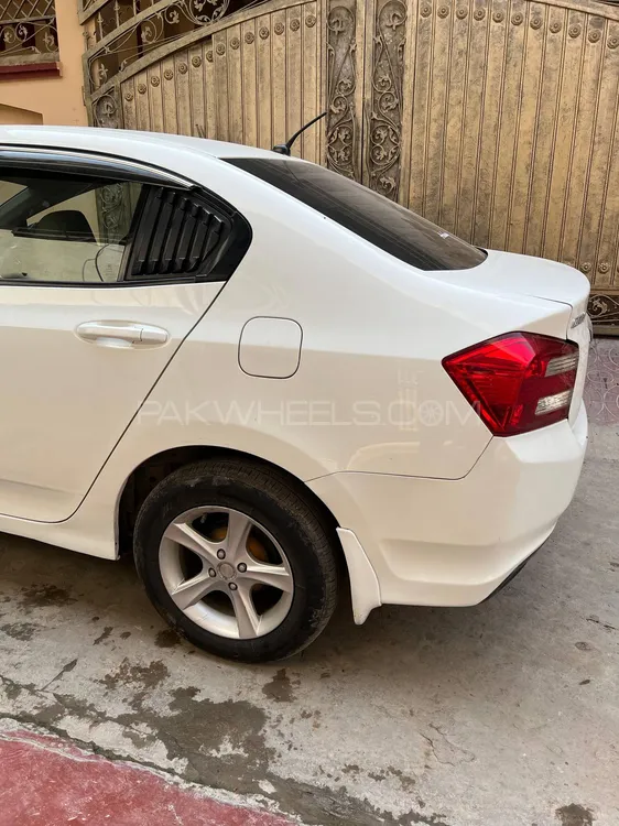 Honda City 2016 for Sale in Islamabad Image-1