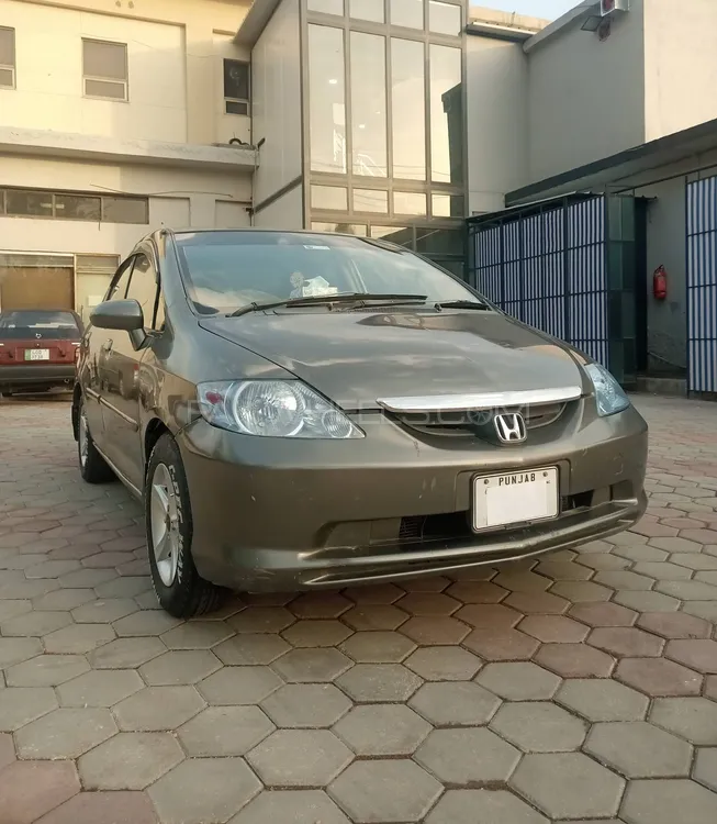 Honda City 2004 for Sale in Islamabad Image-1
