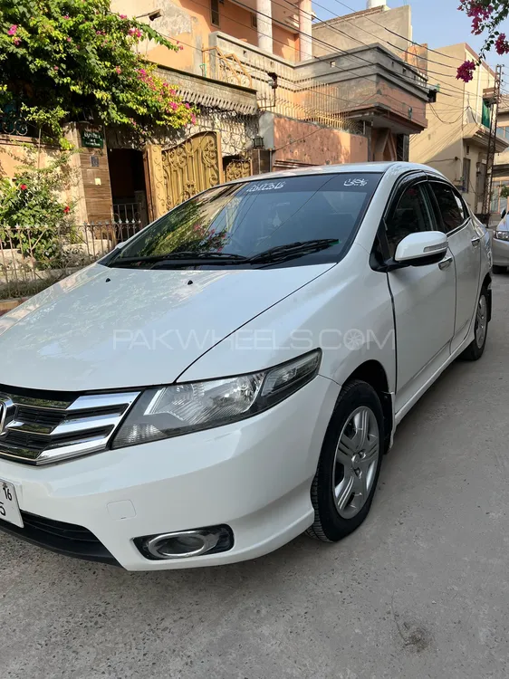 Honda City 2016 for Sale in Faisalabad Image-1