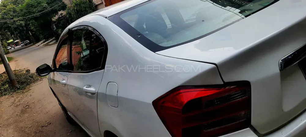 Honda City 2017 for Sale in Lahore Honda City 2017 for Sale in Lahore Image-3