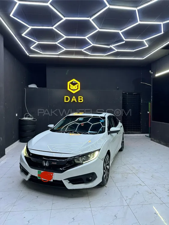 Honda Civic 2016 for Sale in Muzaffarabad Honda Civic 2016 for Sale in Muzaffarabad Image-3