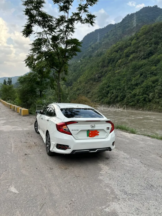 Honda Civic 2016 for Sale in Muzaffarabad Honda Civic 2016 for Sale in Muzaffarabad Image-7