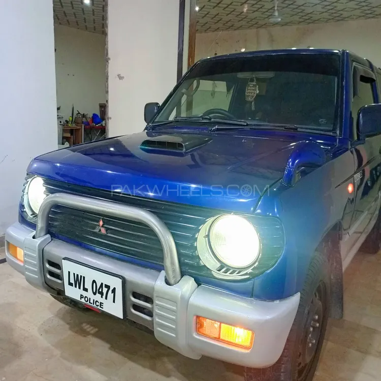 Mitsubishi Pajero Mini 2006 for Sale in Lahore Image-1
