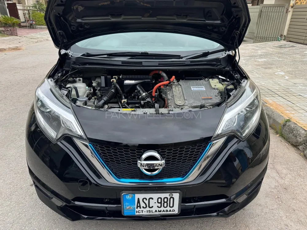 Nissan Note 2018 for Sale in Islamabad Image-1