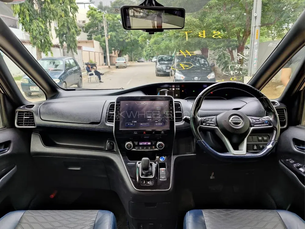 نسان سرینا 2020 for Sale in کراچی Image-1