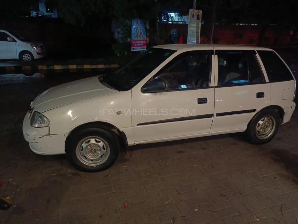 Suzuki Cultus 2004 for Sale in Lahore Image-1