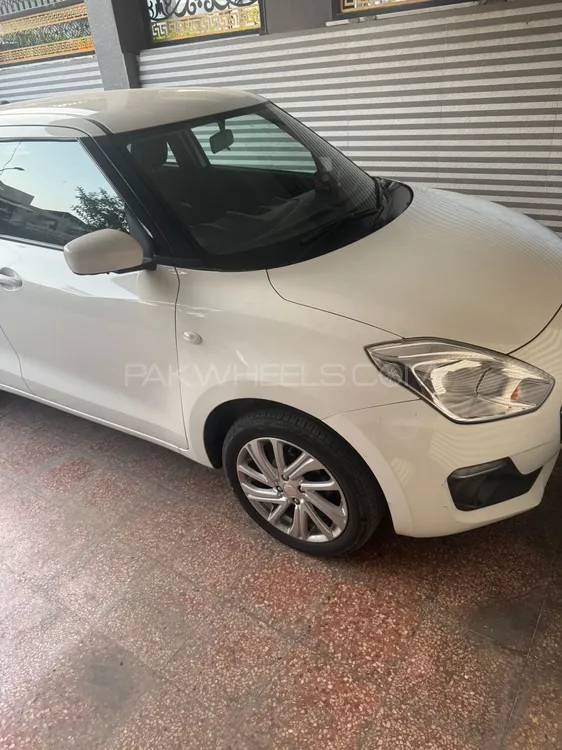 Suzuki Swift 2023 for Sale in Lahore Image-1