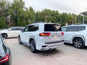 Toyota Land Cruiser ZX LC300 
3.5L Twin Turbo Petrol
Model: 2021
Mileage: 16,900 km 
Reg: 2025 khi 
 
*Heads up Display
*Fingerprint Start
*Rear Entertainment 
*Cool Box
*Beige Room 
*7 Seater 
*Back Autodoor 
*JBL Sound System

Calling and Visiting Hours

Monday to Saturday

11:00 AM to 7:00 PM