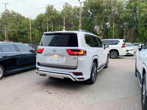 Toyota Land Cruiser ZX LC300 
3.5L Twin Turbo Petrol
Model: 2021
Mileage: 16,900 km 
Reg: 2025 khi 
 
*Heads up Display
*Fingerprint Start
*Rear Entertainment 
*Cool Box
*Beige Room 
*7 Seater 
*Back Autodoor 
*JBL Sound System

Calling and Visiting Hours

Monday to Saturday

11:00 AM to 7:00 PM