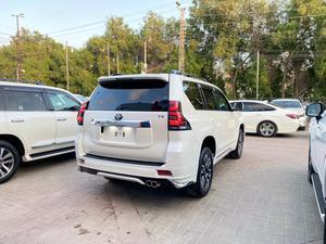 Prado TXL 2.7 petrol
Model: 2021
Mileage: 9,800 Km
Unregistered 
Fresh Import 

*Autofoot step 
*Leather & power Seats 
*Heating & cooling seats 
*Original TV + 4 Camera
*7 seater 
*Beige room
*Sunroof

Calling and Visiting Hours 

Monday to Saturday

11:00 AM to 7:00 PM