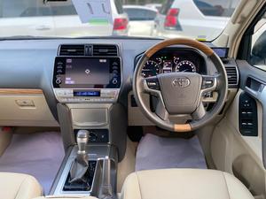 Prado TXL 2.7 petrol
Model: 2021
Mileage: 9,800 Km
Unregistered 
Fresh Import 

*Autofoot step 
*Leather & power Seats 
*Heating & cooling seats 
*Original TV + 4 Camera
*7 seater 
*Beige room
*Sunroof

Calling and Visiting Hours 

Monday to Saturday

11:00 AM to 7:00 PM