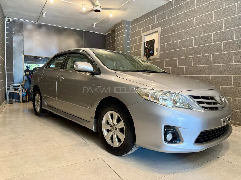 Toyota Corolla 2012 for Sale in Karachi Image-1