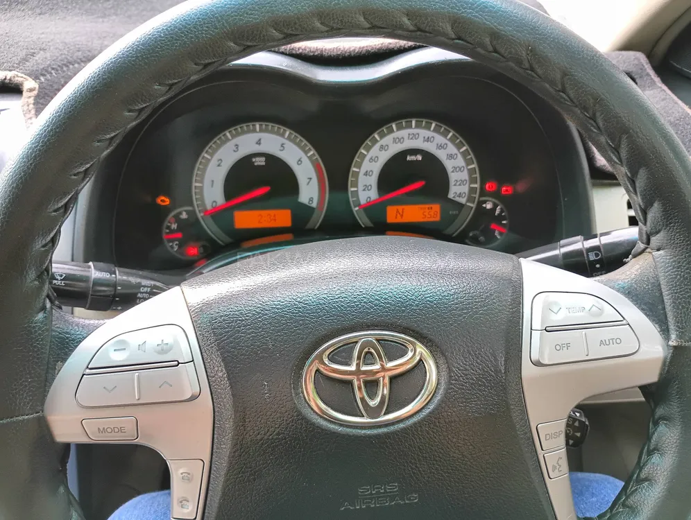 Toyota Corolla 2012 for Sale in Karachi Image-1