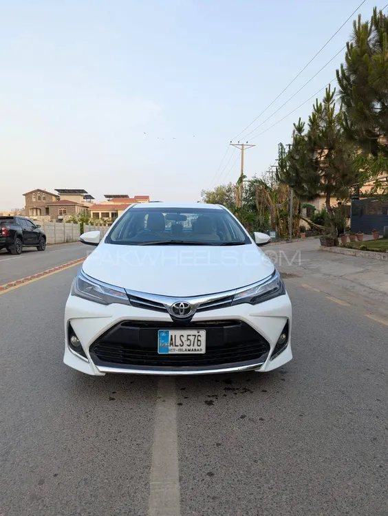 Toyota Corolla 2018 for Sale in Islamabad Image-1