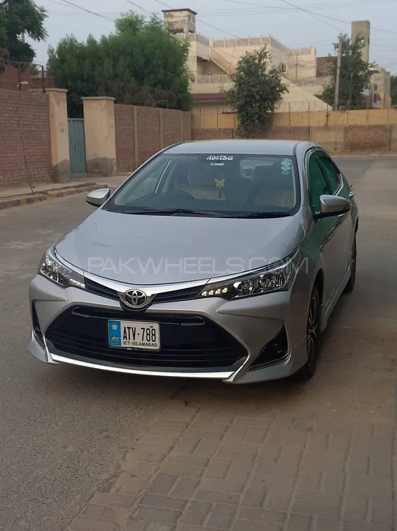 Toyota Corolla 2021 for Sale in Rahim Yar Khan Image-1