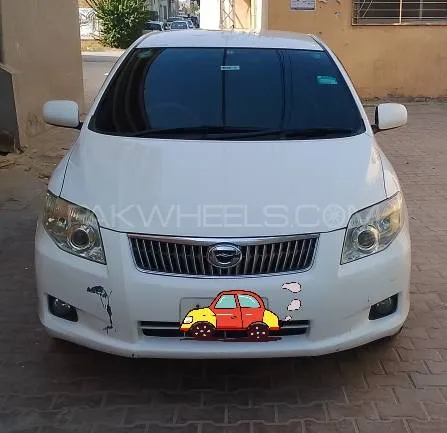 Toyota Corolla Axio 2007 for Sale in Nowshera cantt Image-1